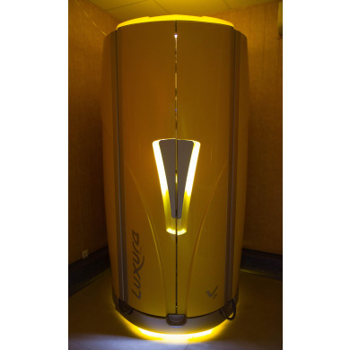 Солярий вертикальный &quot;Luxura V7 48 XL High Intensive&quot;