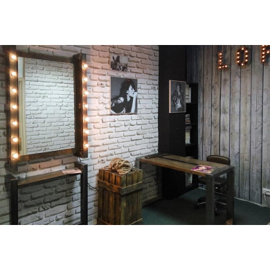 Мужское барбер зеркало Andres с подставкой и подсветкой