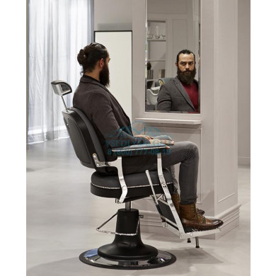 Мужское парикмахерское кресло ZERBINI 1906
